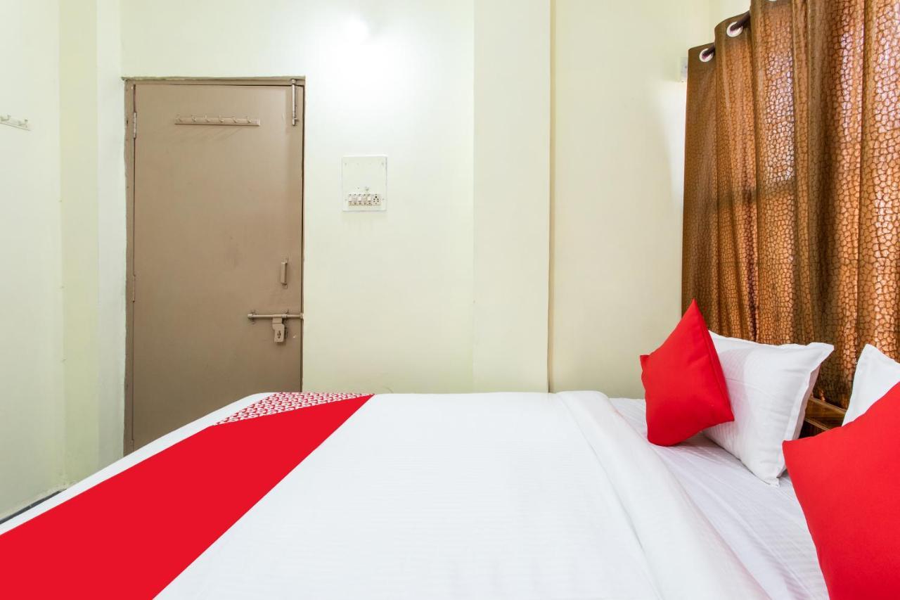 Oyo 24844 Hotel Samrat Bhopal Bagian luar foto