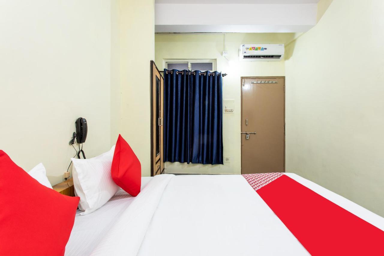 Oyo 24844 Hotel Samrat Bhopal Bagian luar foto