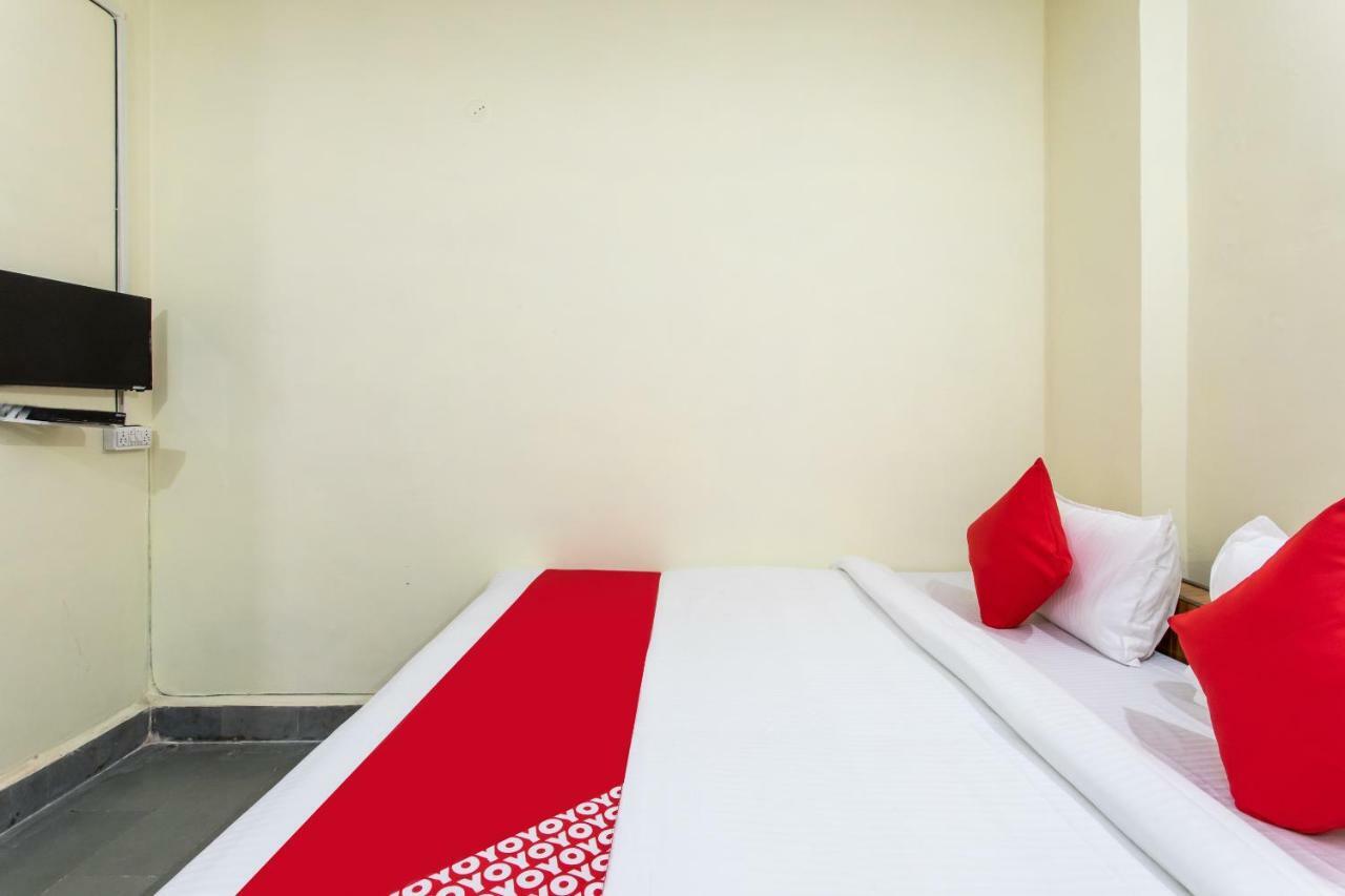 Oyo 24844 Hotel Samrat Bhopal Bagian luar foto